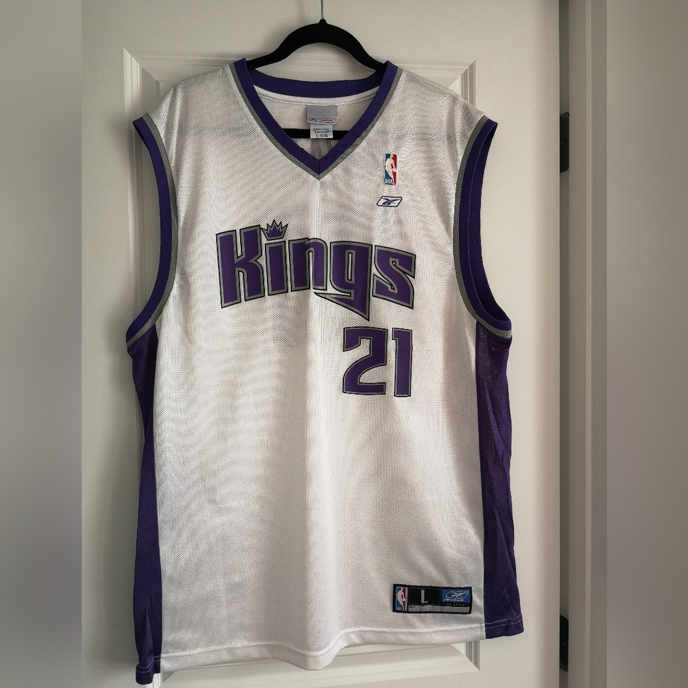 Vlade Divac Kings Basketball Jersey, Size Large